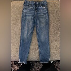 American eagle next level stretch jeans 
Lightly worn 
Size 8